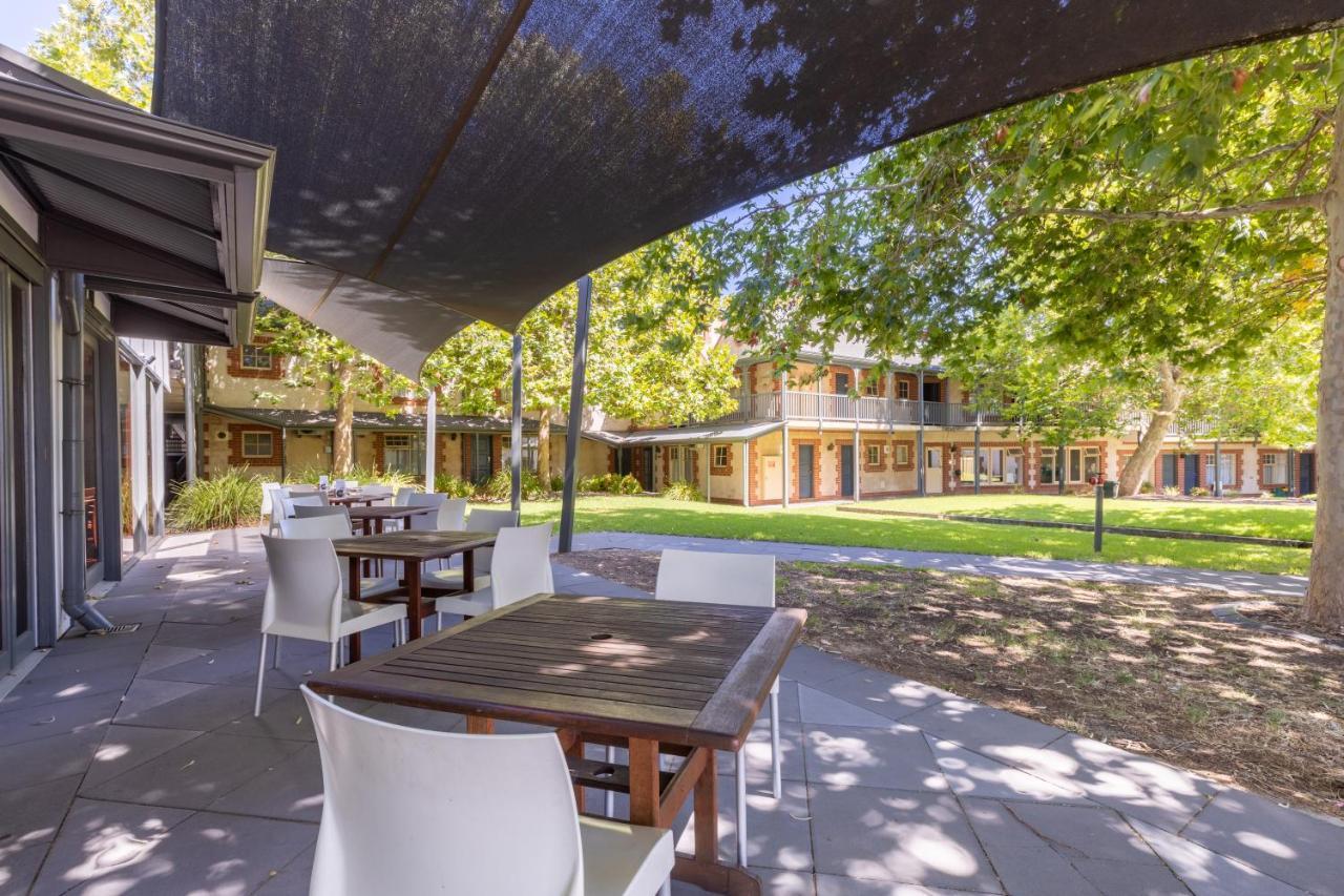 Hotel St Francis Winery Old Reynella Exterior foto